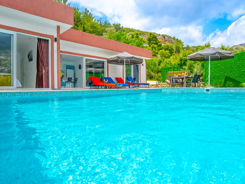  gece  -  Kasım
  | Kalkan İslamlar'da Jakuzili, Muhafazakar Villa: Doğayla İç İçe Tatil